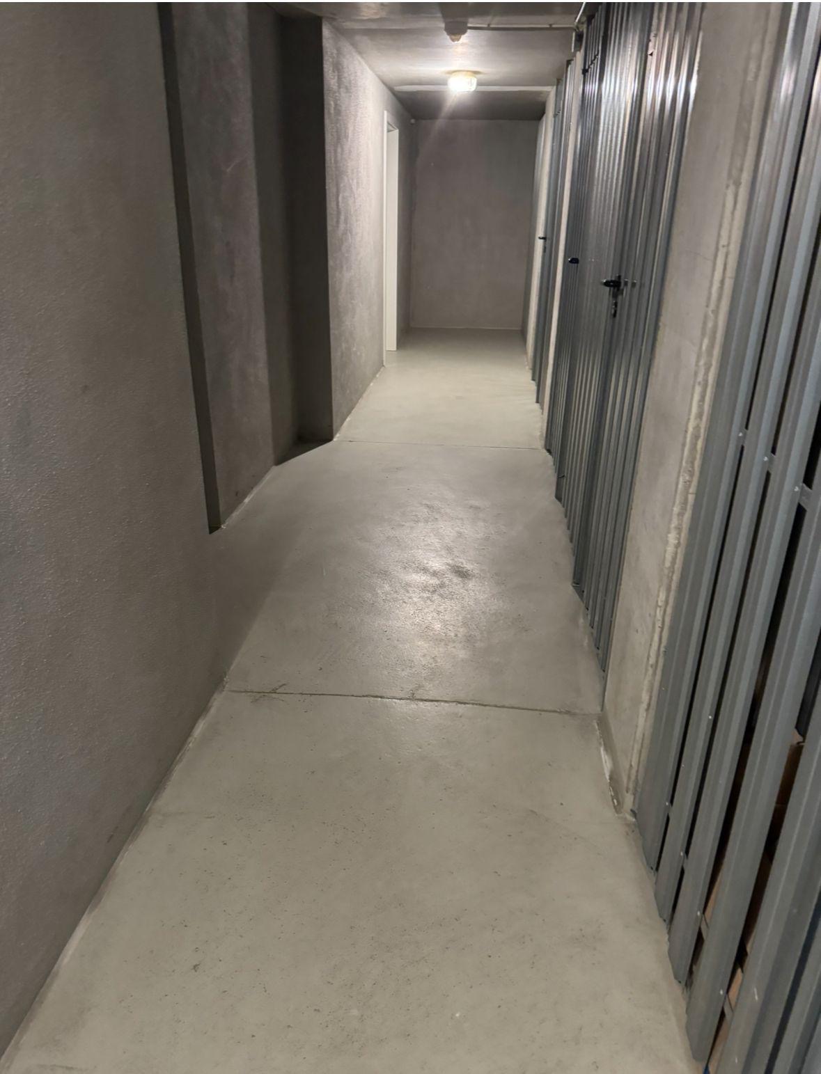 Professionell gereinigter Boden